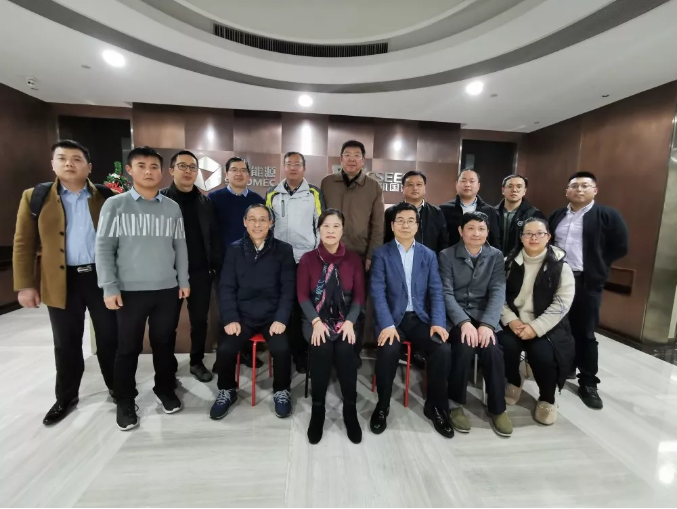 1577259053653370.png QQ截图20191225153038.png